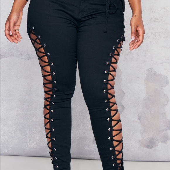 PLT black lace up set - Picture 4 of 5